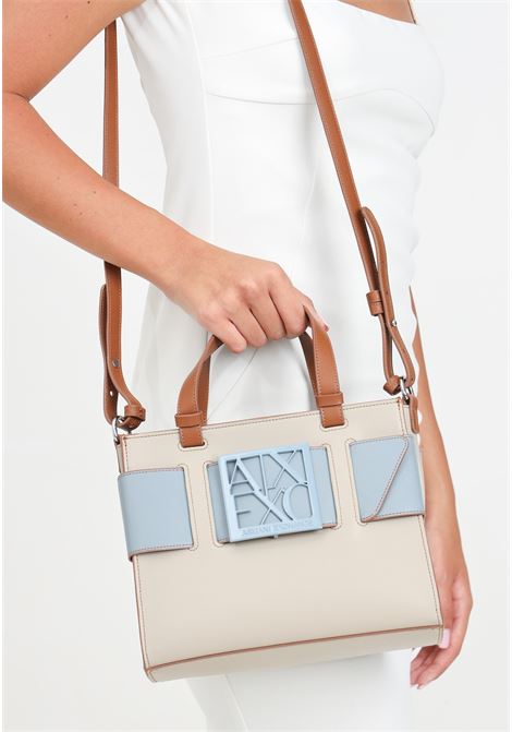 Borsa a mano beige da donna con maxi fibbia logo azzurra ARMANI EXCHANGE | 9426900A87415249